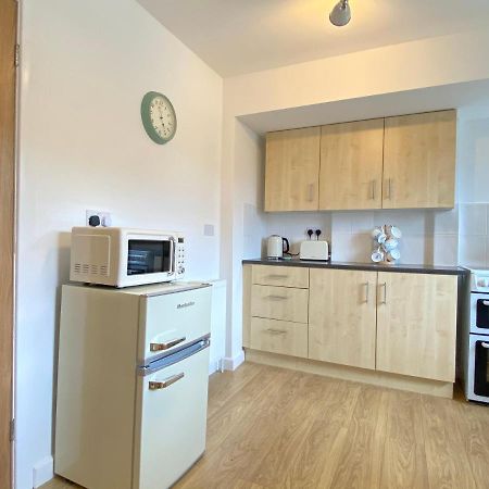 The North Bay Hideaway, Scarborough Apartment Bagian luar foto